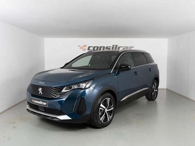 Usado Peugeot 5008 GT 130 HP (95 kW) 2024 Azul SUV