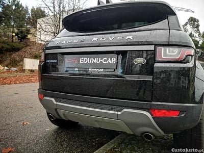 Usado Land Rover Range Rover evoque HSE Dynamic 181 HP (133 kW) 2019 Preto SUV