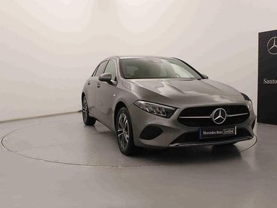 Novo Mercedes A250 161 HP (118 kW) 2026 Cinzento Citadino