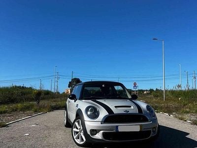 Cinzento Usado 2011 Mini Cooper S Citadino | € 9.490