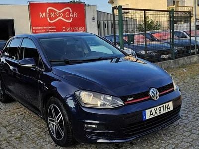 Azul Usado 2015 VW Golf VII Citadino | € 12.500 (Preço justo)