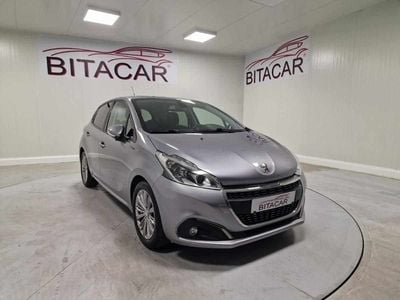 Cinza Usado 2019 Peugeot 208 Signature Sky Citadino | € 16.750 (Preço elevado)