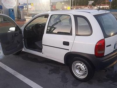 Usado 1994 Opel Corsa | € 1.000