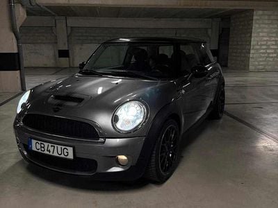 Usado Mini Cooper S 184 HP (135 kW) 2014 Cinzento Citadino