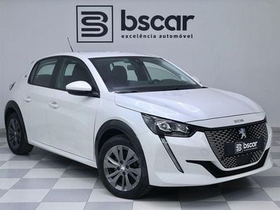 Peugeot e-208