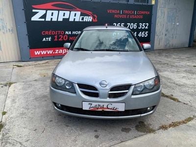 Usado Nissan Almera 98 HP (72 kW) 2003 Cinzento Sedan