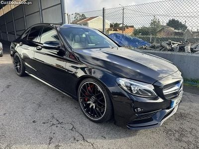 Preto Usado 2015 Mercedes C63 AMG AMG Sedan | € 69.999