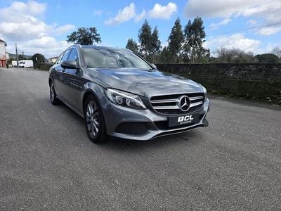 Usado Mercedes C200 Avantgarde 136 HP (100 kW) 2016 Cinzento Carrinha