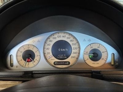 Mercedes E220