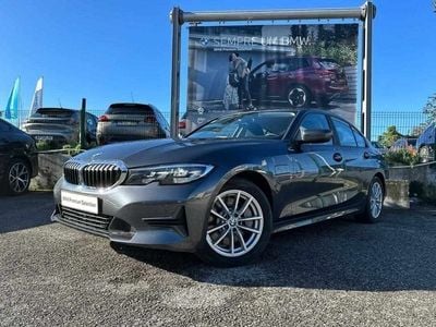 BMW 330e