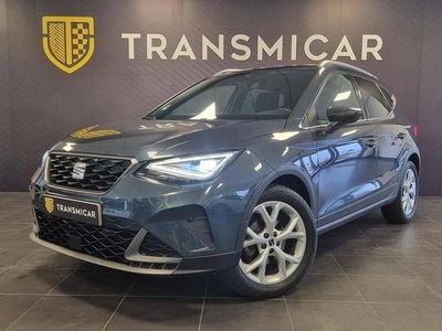 Usado Seat Arona 110 HP (80 kW) 2022 Cinzento SUV