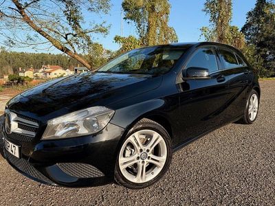 Preto Usado 2014 Mercedes A180 Urban | € 15.985