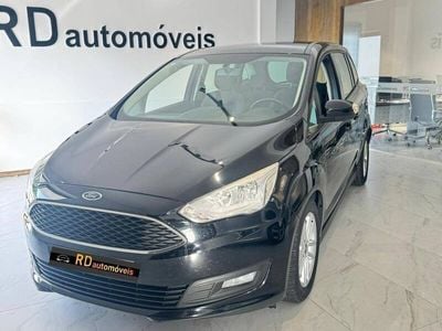 Preto Usado 2017 Ford C-MAX Titanium S Monovolume | € 17.000