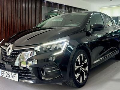 Preto Usado 2023 Renault Clio V Evolution | € 16.900 (Bom preço)
