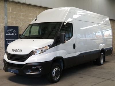 Branco Usado 2023 Iveco Daily Sedan | € 37.900 (Caro)