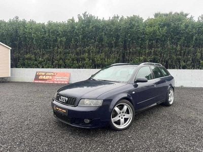 Azul Usado 2002 Audi A4 Carrinha | € 6.990 (Preço justo)