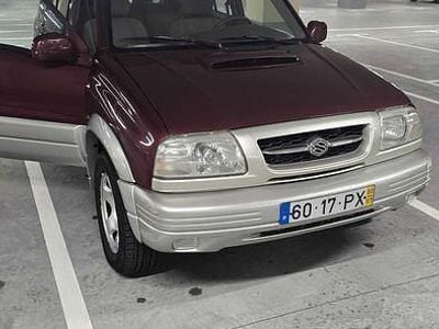 Usado Suzuki Grand Vitara 87 HP (63 kW) 2000 Sedan