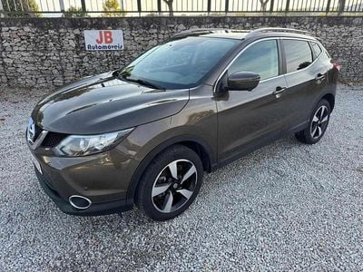 Castanho Usado 2017 Nissan Qashqai N-Connecta SUV | € 16.850 (Preço justo)