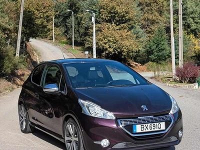 Usado Peugeot 208 115 HP (84 kW) 2013 Outra Citadino