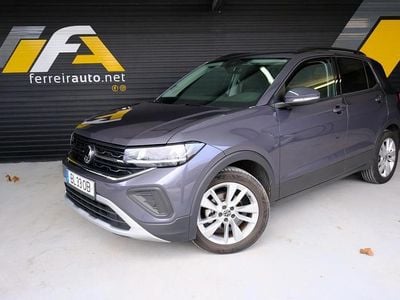 Usado VW T-Cross 116 HP (85 kW) 2024 Cinza SUV