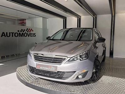 Usado Peugeot 308 Allure 120 HP (88 kW) 2014 Cinzento Citadino