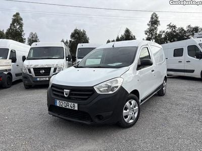 Usado Dacia Dokker Express 90 HP (66 kW) 2015 Branco Van