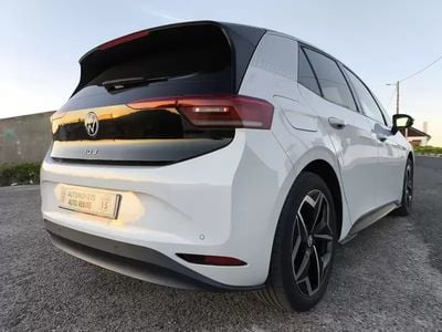 Branco glaciar Usado 2021 VW ID.3 Pro Citadino | € 22.965 (Preço justo)