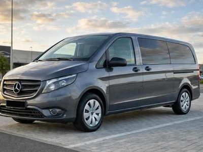 Usado Mercedes Vito 114 HP (83 kW) 2018 Cinzento Van