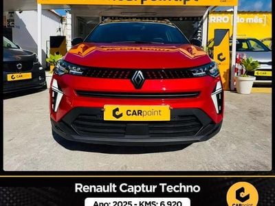 Usado Renault Captur Techno 91 HP (66 kW) 2025 Vermelho SUV