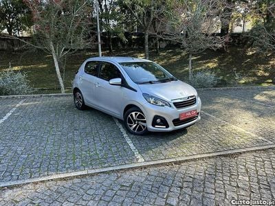 Usado Peugeot 108 85 HP (62 kW) 2015 Cinza Citadino