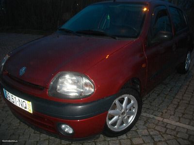 Renault Clio II