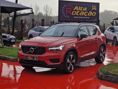 Usado Volvo XC40 211 HP (155 kW) 2022 Vermelho SUV