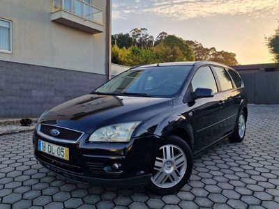 usado Ford Focus 1.6 240mil 2007/05 Ghia