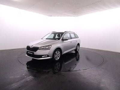 Cinza Usado 2022 Skoda Fabia Ambition | € 17.250 (Preço justo)