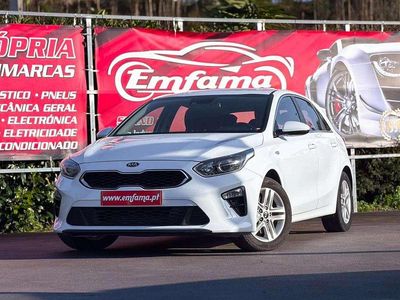Usado Kia Ceed Urban 120 HP (88 kW) 2021 Branco Citadino