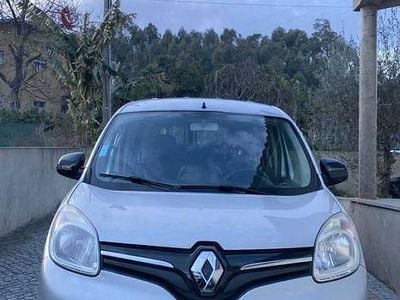 Usado 2016 Renault Kangoo Sedan | € 15.999