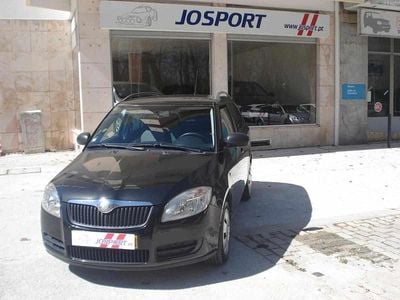 Preto Usado 2010 Skoda Fabia Citadino | € 7.250