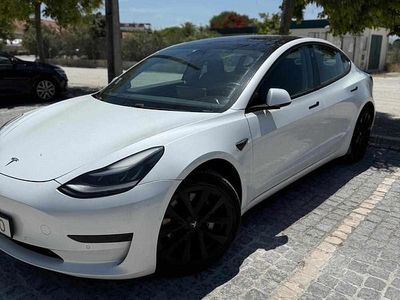 Branco Usado 2020 Tesla Model 3 Standard Range Plus Sedan | € 26.000 (Caro)