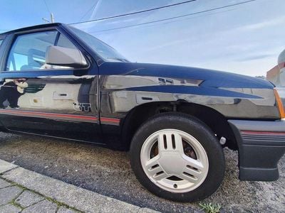 Preto Usado 1990 Opel Corsa | € 4.500
