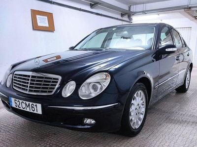 Usado 2005 Mercedes E220 Sedan | € 14.000