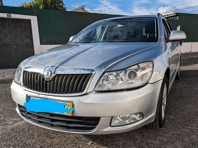 usado Skoda Octavia 1.6TDI 105CV 2011