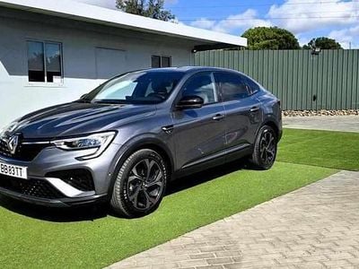 Usado Renault Arkana 160 HP (117 kW) 2023 Cinzento SUV