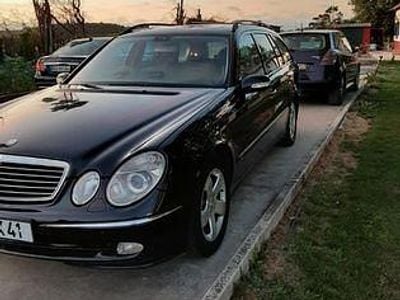 Mercedes E220