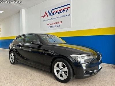 Usado BMW 116 Sport Line 2012 Preto Citadino