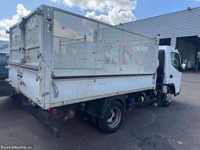 Branco Usado 2021 Mitsubishi Canter | € 42.500