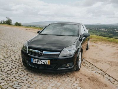 Opel Astra GTC