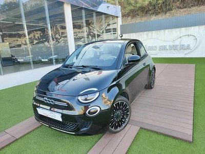 Preto Usado 2021 Fiat 500e Sedan | € 21.990 (Preço elevado)