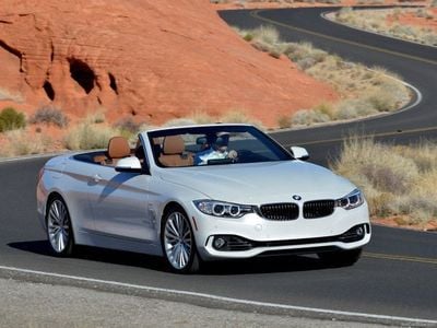 Usado BMW 435 Advantage 313 HP (230 kW) 2016 Branco Cabrios
