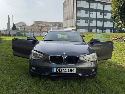 usado BMW 116 d em muito bom estado