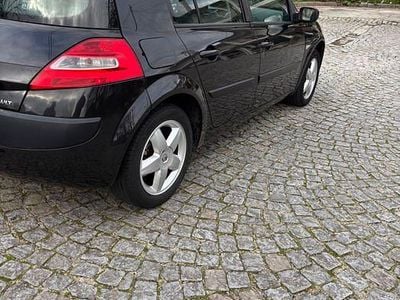 Usado 2008 Renault Mégane III Sedan | € 2.350 (Super Preço)